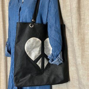 Billabong Peace Handback